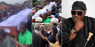 Emotional Moments As Nollywood Icon Ogogo Is Laid To Rest In His Hometown