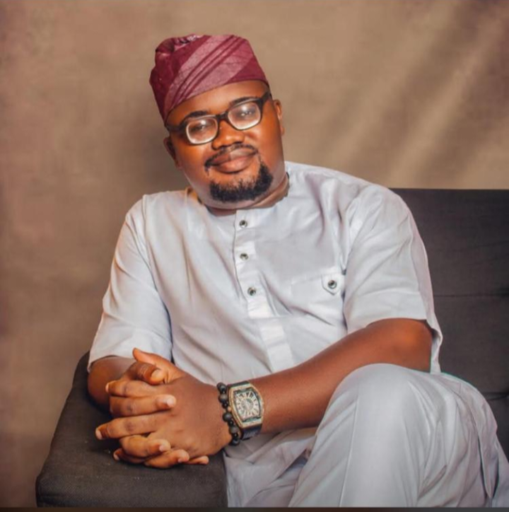 Owodunni Lateef Temitope: The Man Behind READERSHIP.NG