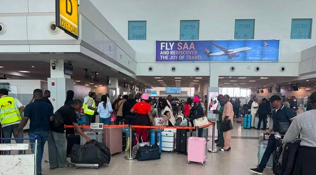 August Air Travel Chaos: Over 4,000 Flights Delayed, 36 Cancelled