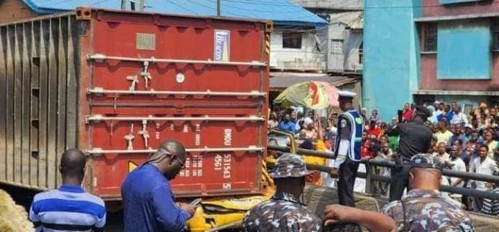 Berger Crash: Five Seriously Injured As 40-Foot Truck Rams Into Two Lagos Buses